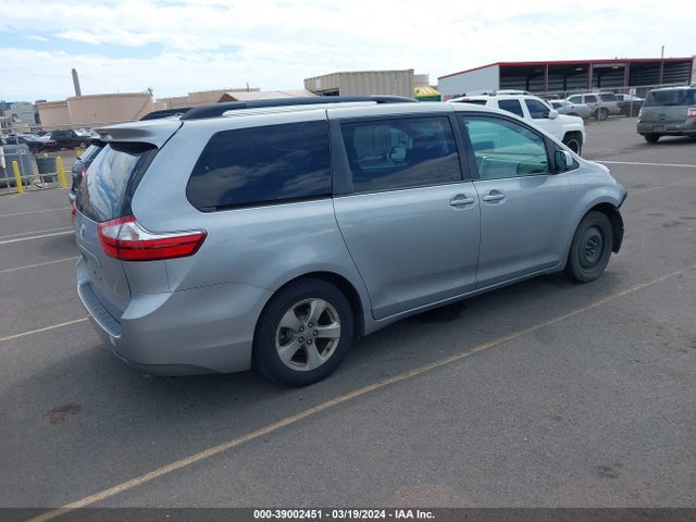 Toyota Sienna Le 8 Passenger 2016 5TDKK3DC9GS691965 Image 4