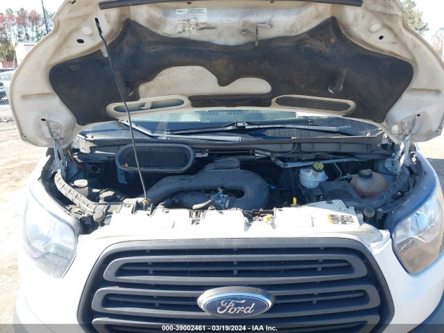 Ford Transit-150 2018 1FTYE1ZM1JKA77756 Image 10