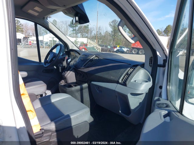 Ford Transit-150 2018 1FTYE1ZM1JKA77756 Image 5