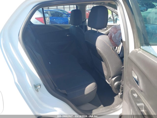 Chevrolet TRAX LS 2019 3GNCJKSB1KL297541 Image 8