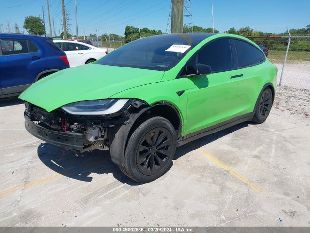 Tesla Model X 60d/70d/75d/90d 2016 5YJXCAE26GF008475 Image 2