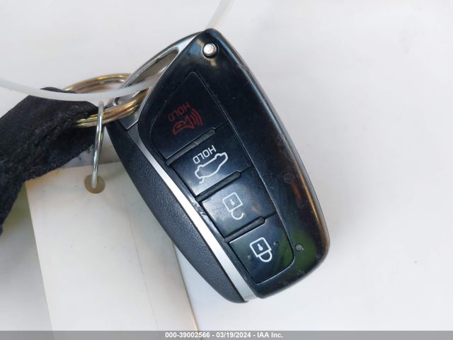 Hyundai Genesis 5.0 2015 KMHGN4JF1FU051725 Image 11