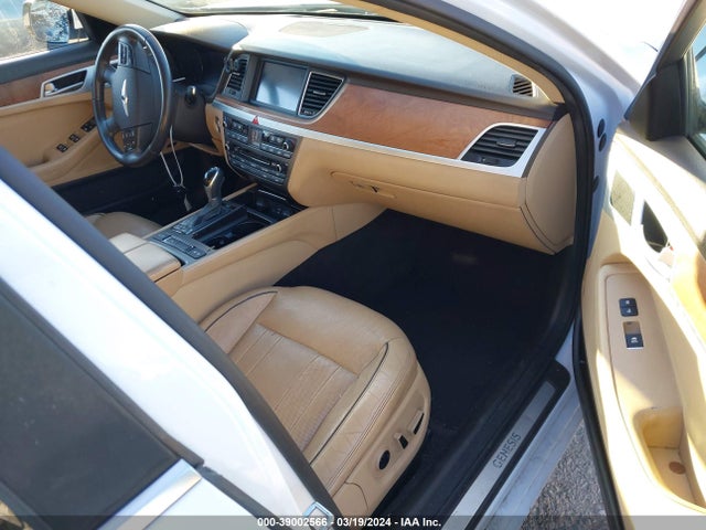 Hyundai Genesis 5.0 2015 KMHGN4JF1FU051725 Image 5