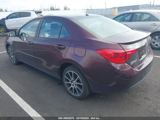 Toyota Corolla Se Special Edition 2017 5YFBURHE6HP602484 Image 3