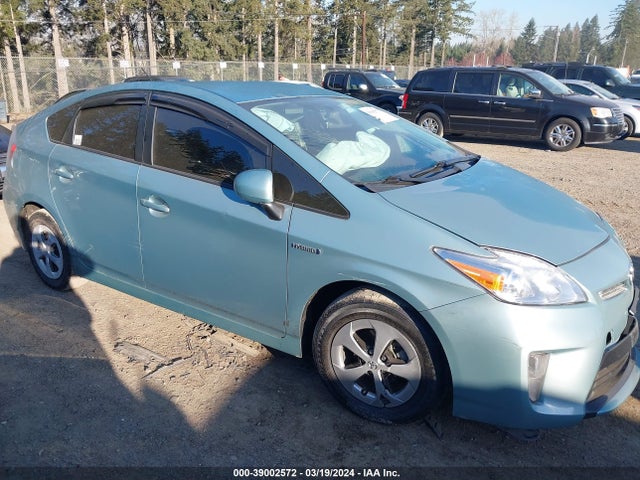Toyota Prius Two 2015 JTDKN3DU4F1895908 Image 14