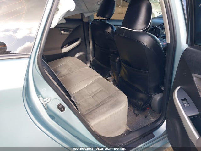 Toyota Prius Two 2015 JTDKN3DU4F1895908 Image 8