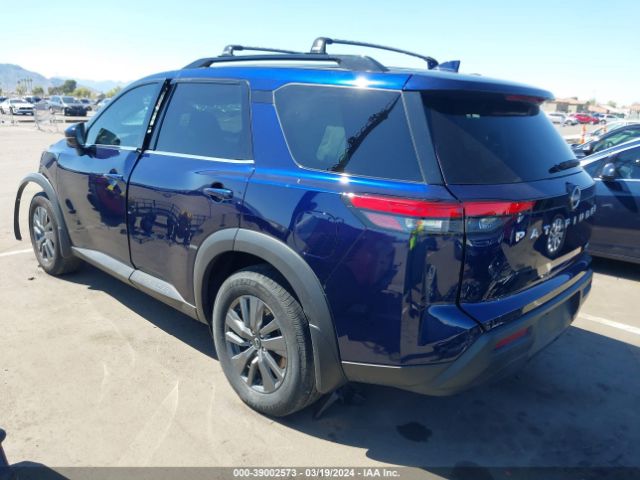 5N1DR3BA3NC256763 Nissan Pathfinder Sv 2wd