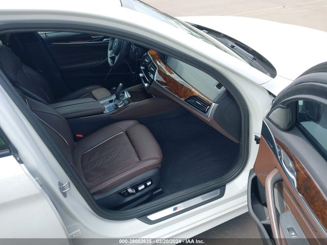 BMW M550i Xdrive 2018 WBAJB9C51JG463894 Image 5