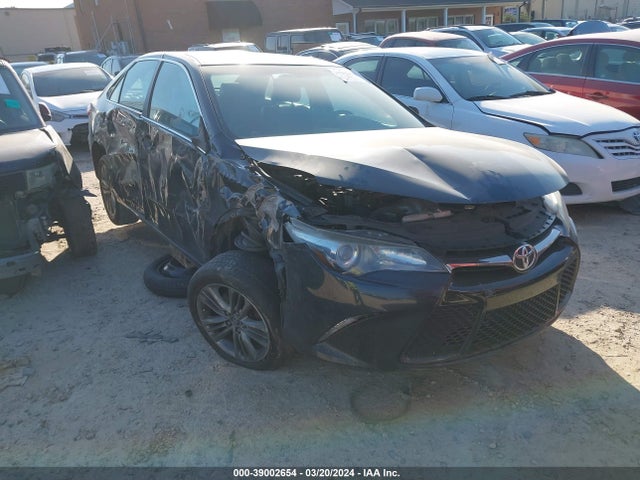 Toyota CAMRY SE 2015 4T1BF1FK2FU113192 головне зображення