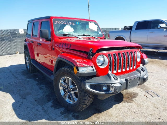 1C4HJXEG1JW165679 Jeep Wrangler Unlimited Sahara 4x4