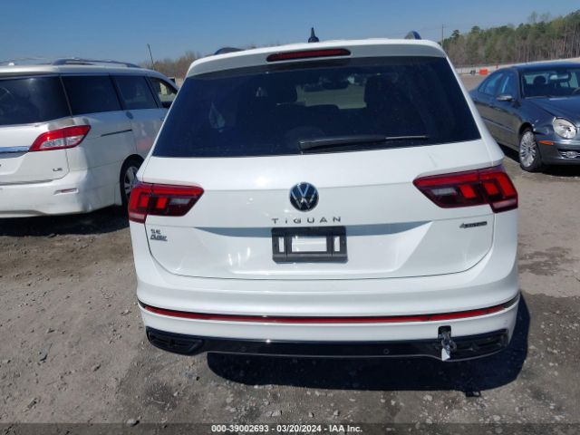 3VV8B7AX0NM150651 Volkswagen Tiguan 2.0t Se R-line Black