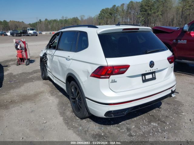 3VV8B7AX0NM150651 Volkswagen Tiguan 2.0t Se R-line Black