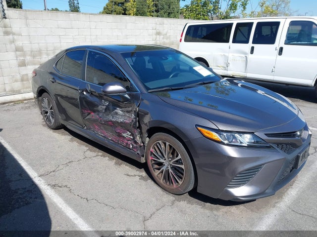 2018 4T1B11HK2JU090467 main image