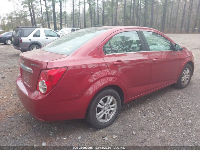 Chevrolet Sonic Lt Auto 2015 1G1JC5SHXF4163051 Image 4