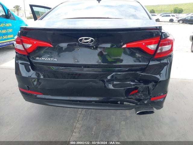 Hyundai SONATA SE 2015 5NPE24AFXFH009424 Image 6
