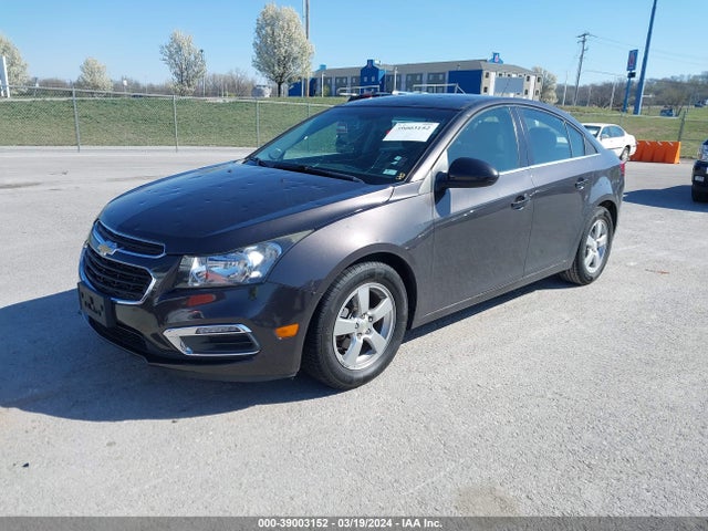 Chevrolet Cruze 1lt Auto 2015 1G1PC5SB1F7175125 Image 2
