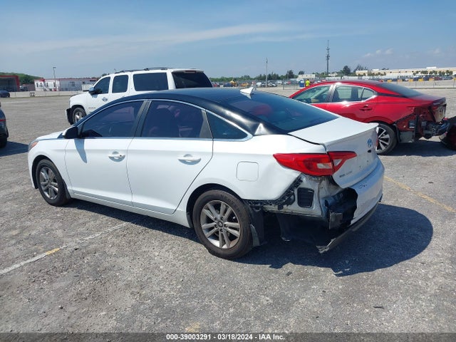 Hyundai SONATA SE 2015 5NPE24AF0FH145254 Image 3