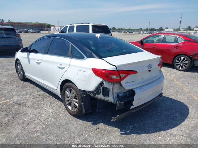 Hyundai SONATA SE 2015 5NPE24AF0FH145254 Image 6