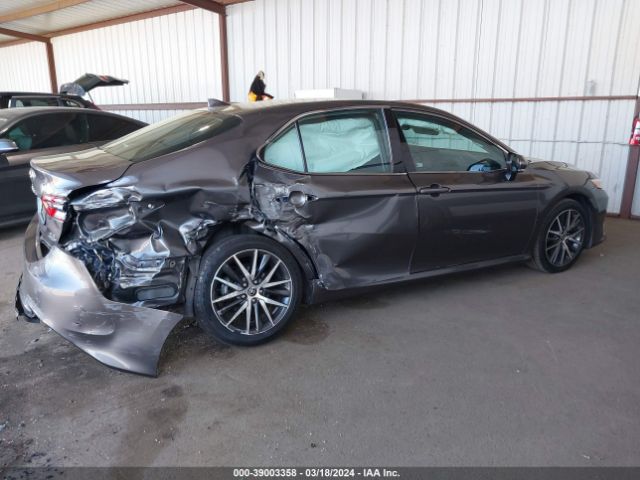 4T1F31AKXNU587441 Toyota Camry Xle Hybrid