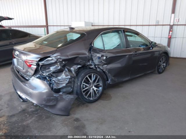4T1F31AKXNU587441 Toyota Camry Xle Hybrid