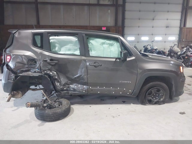 ZACNJBAB8KPK85538 Jeep Renegade Sport 4x4