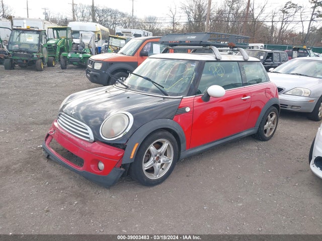 2007 MINI COOPER WMWMF33547TL77719 Photo 1
