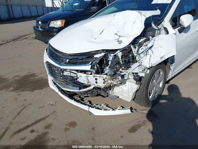 Chevrolet Cruze Ls Auto 2018 1G1BC5SMXJ7188296 Image 13