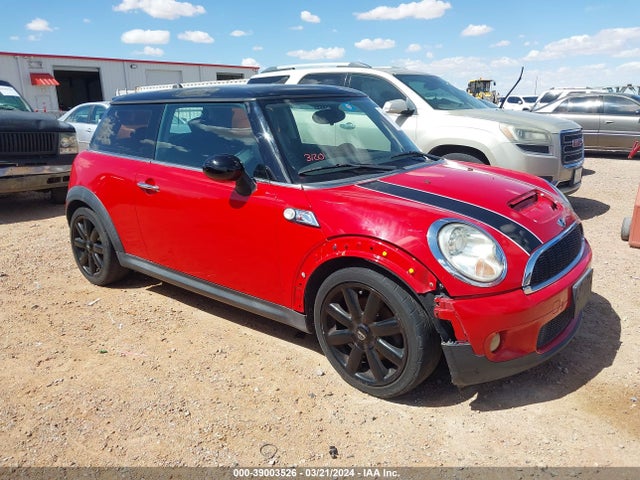 2010 MINI COOPER S WMWMF7C56ATX44375 Photo 0