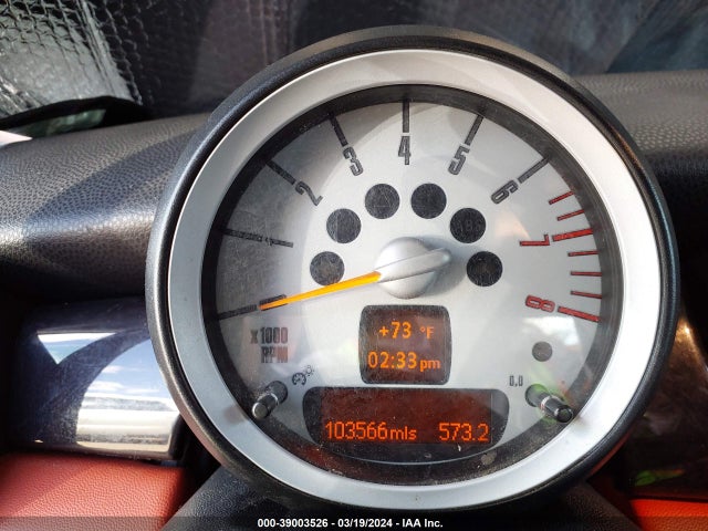 2010 MINI COOPER S WMWMF7C56ATX44375 Photo 6