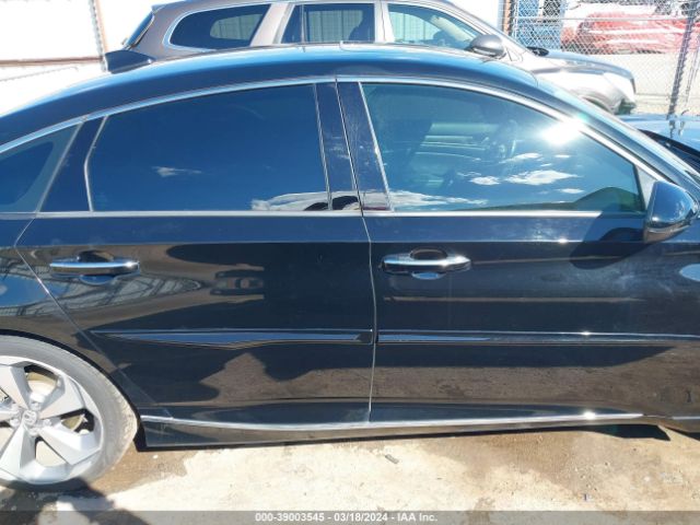 1HGCV2F92KA017753 Honda Accord Touring 2.0t