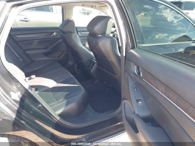 1HGCV2F92KA017753 Honda Accord Touring 2.0t