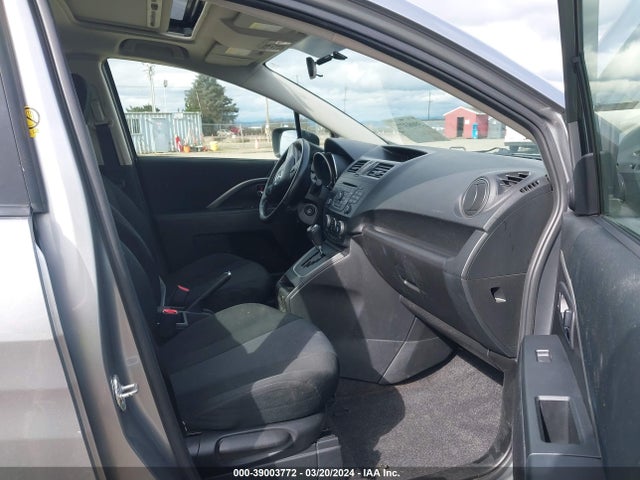 Mazda Mazda5 Touring 2014 JM1CW2CL6E0162882 Image 5