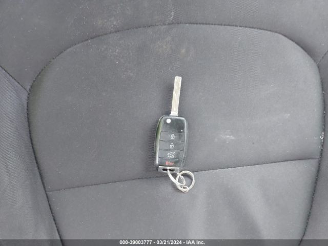 KNDJN2A27F7228014 KIA Soul