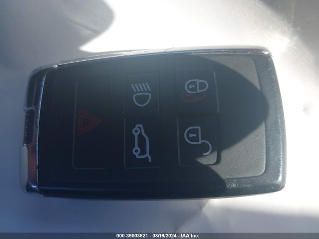 2018 JAGUAR E-PACE SADFJ2FXXJ1Z31113 Photo 10