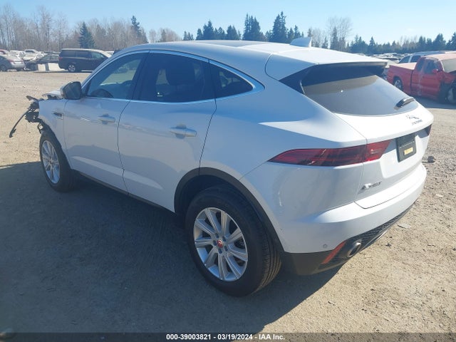 2018 JAGUAR E-PACE SADFJ2FXXJ1Z31113 Photo 2
