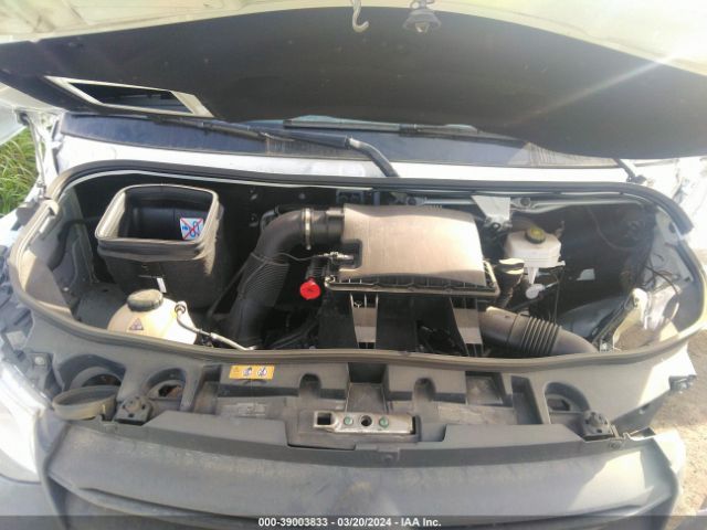 W1Y40BHY9NT109257 Mercedes-Benz Sprinter 2500 Standard Roof I4