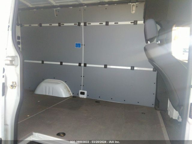W1Y40BHY9NT109257 Mercedes-Benz Sprinter 2500 Standard Roof I4
