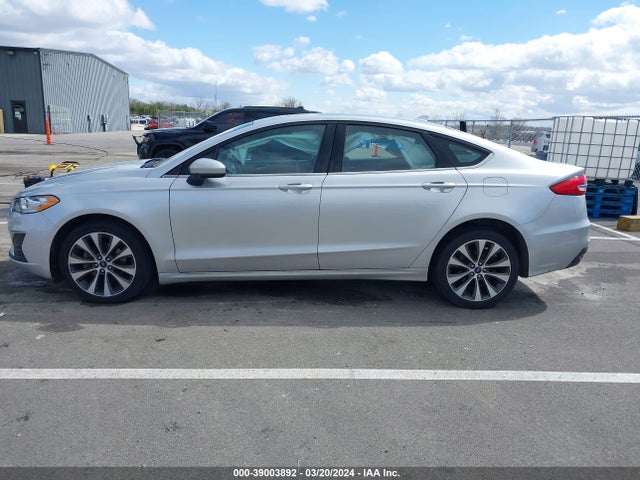 Ford FUSION SE 2019 3FA6P0T98KR269954 Image 15
