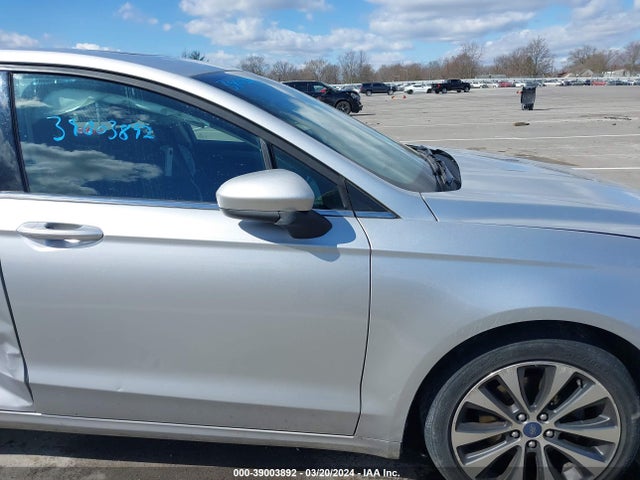 Ford FUSION SE 2019 3FA6P0T98KR269954 Image 12