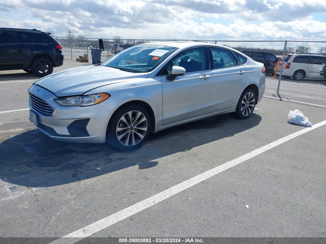 Ford FUSION SE 2019 3FA6P0T98KR269954 Image 2