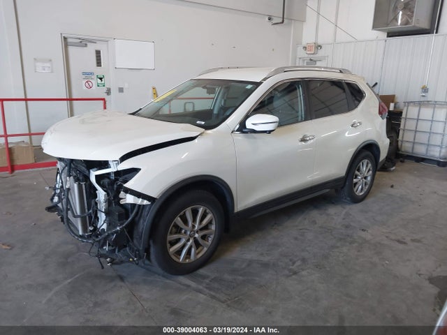 39004063 :رقم المزاد ، KNMAT2MT8JP534190 vin ، 2018 Nissan Rogue Sv مزاد بيع
