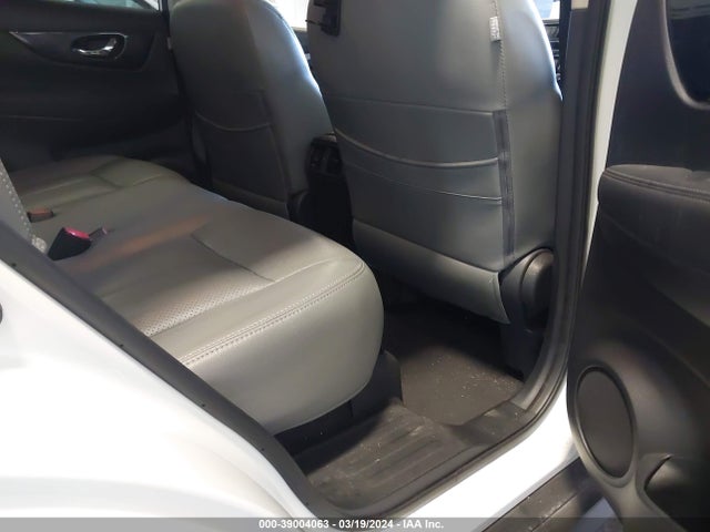 39004063 :رقم المزاد ، KNMAT2MT8JP534190 vin ، 2018 Nissan Rogue Sv مزاد بيع