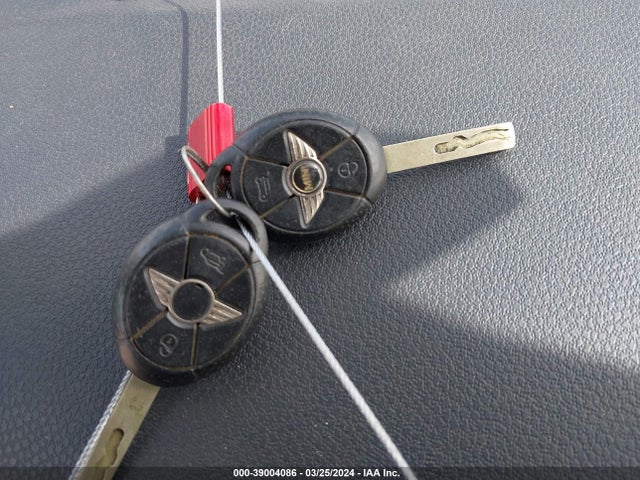 2006 MINI COOPER WMWRC33516TK71192 Photo 10
