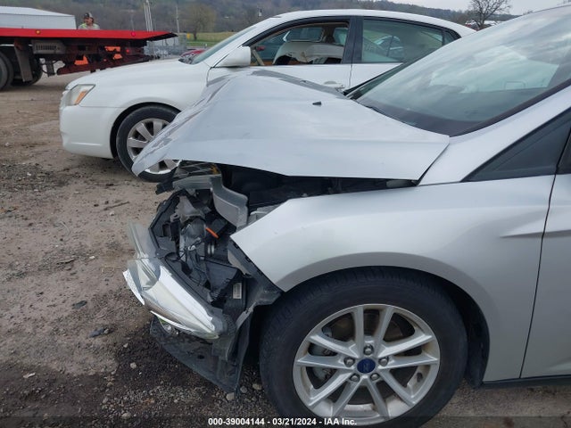 Ford FOCUS SE 2016 1FADP3K2XGL276441 Image 18