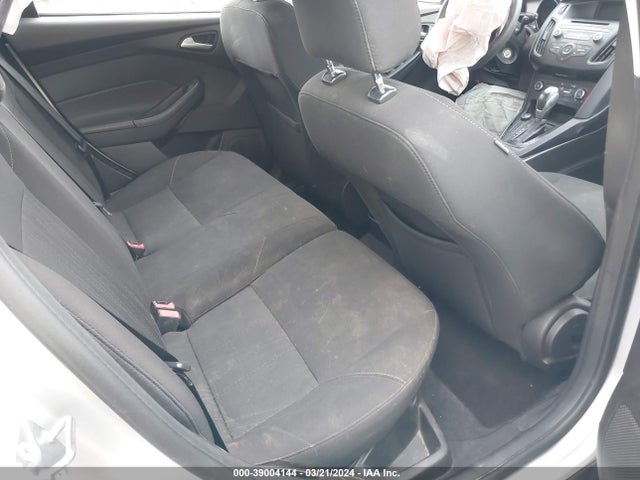 Ford FOCUS SE 2016 1FADP3K2XGL276441 Image 8