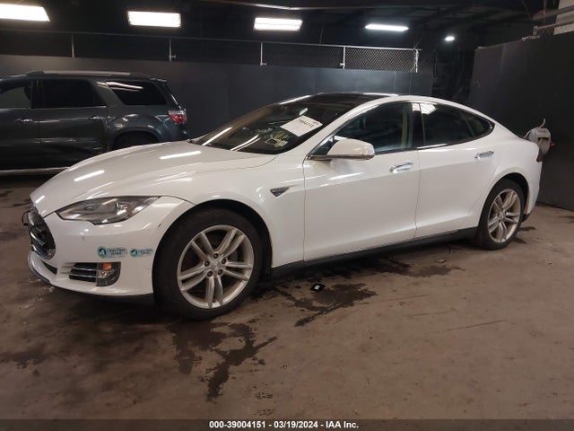 5YJSA1H10EFP35871 Tesla Model S P85