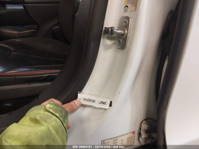 5YJSA1H10EFP35871 Tesla Model S P85