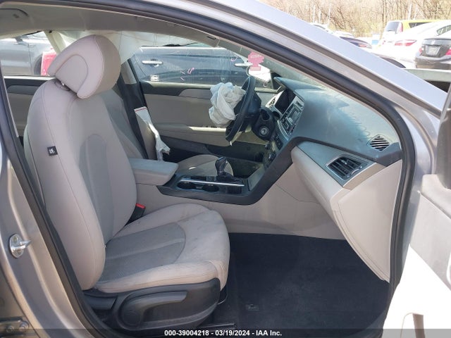 Hyundai Sonata 2017 5NPE24AF8HH457728 Image 5