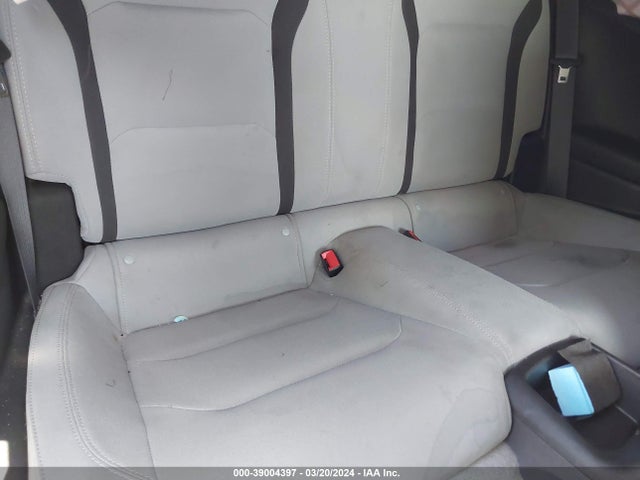 Chevrolet Camaro 1lt 2018 1G1FB1RX6J0112564 Image 8