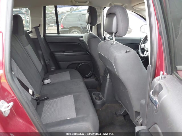 1C4NJDBB6ED566513 Jeep Compass Sport